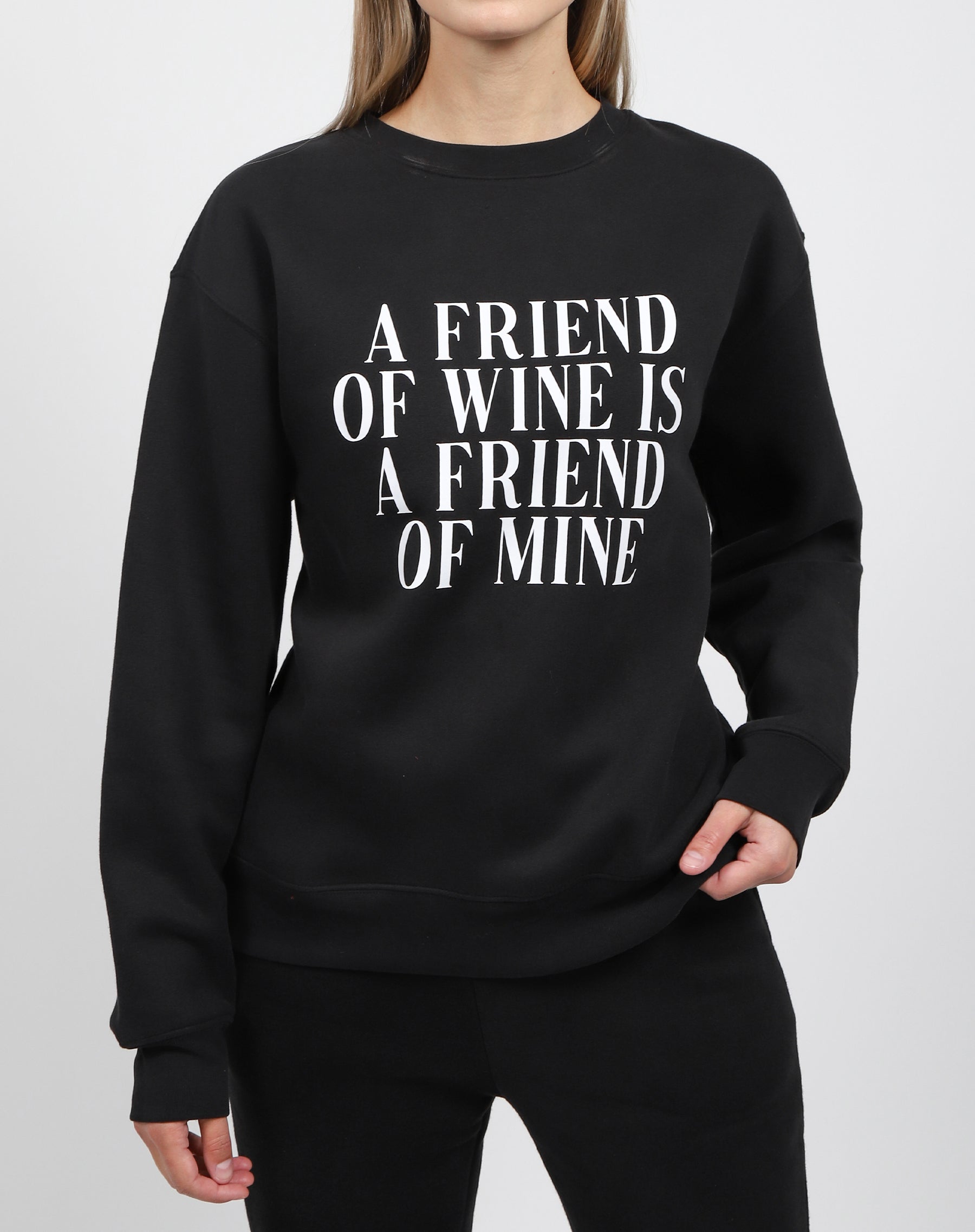 The &quot;FRIEND OF WINE&quot; Classic Crew Neck Sweatshirt | Black